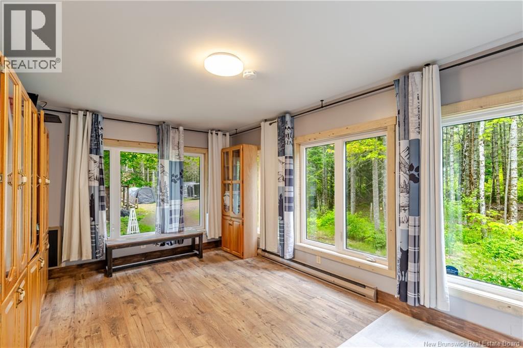 12 Shaw Street Property Photo 12