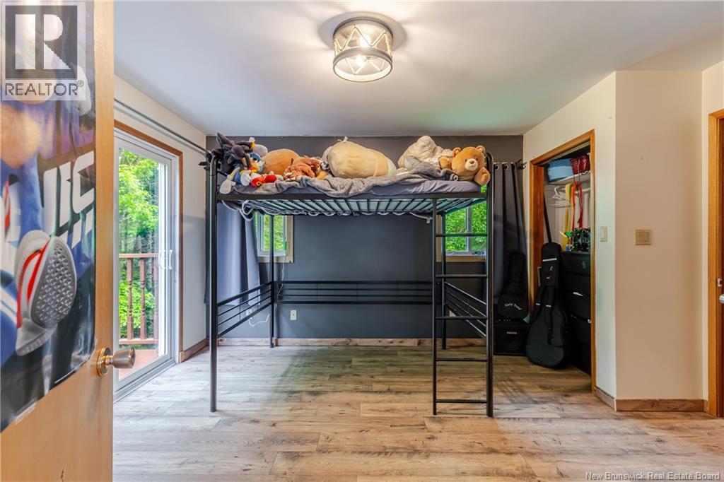 12 Shaw Street Property Photo 22
