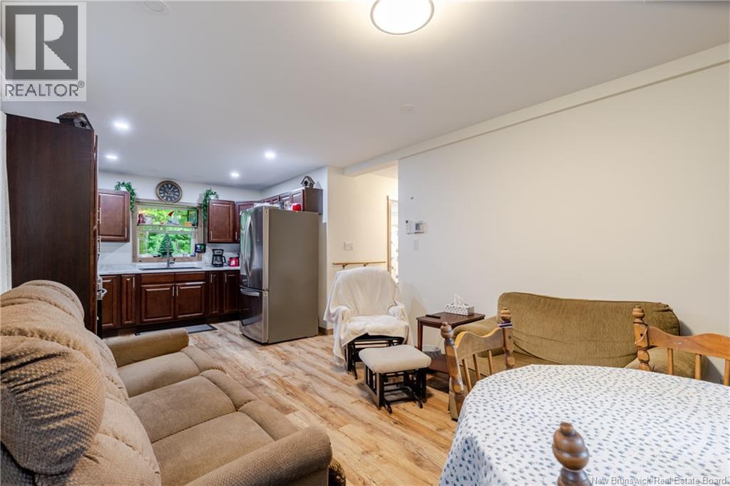 12 Shaw Street Property Photo 24