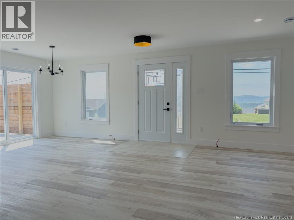 76 Squire Drive Property Photo 8