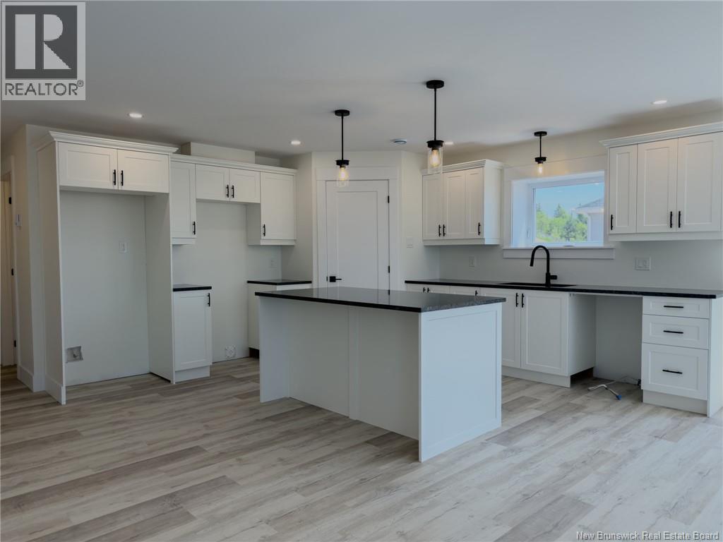 76 Squire Drive Property Photo 13