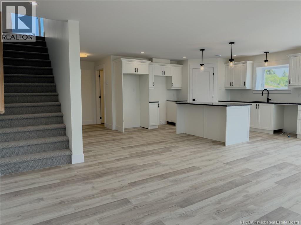 76 Squire Drive Property Photo 15
