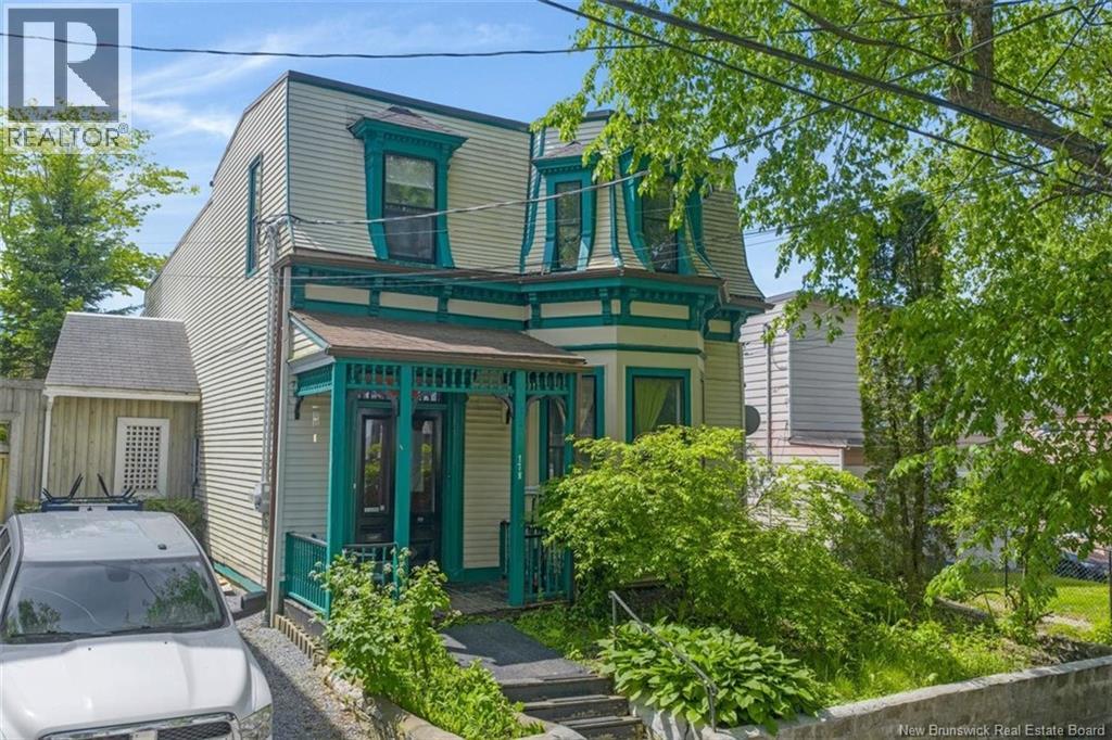 178 Queen Street Property Photo 2
