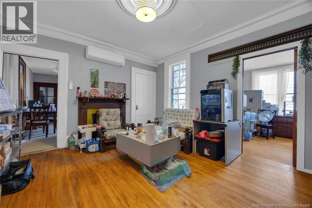 178 Queen Street Property Photo 4