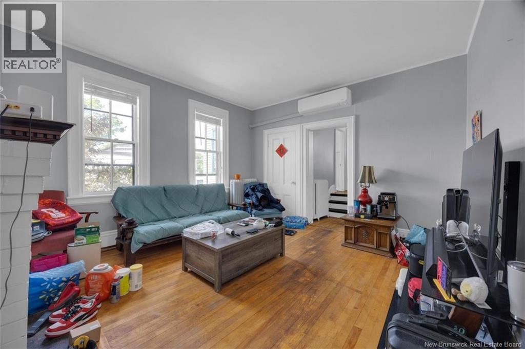 178 Queen Street Property Photo 14