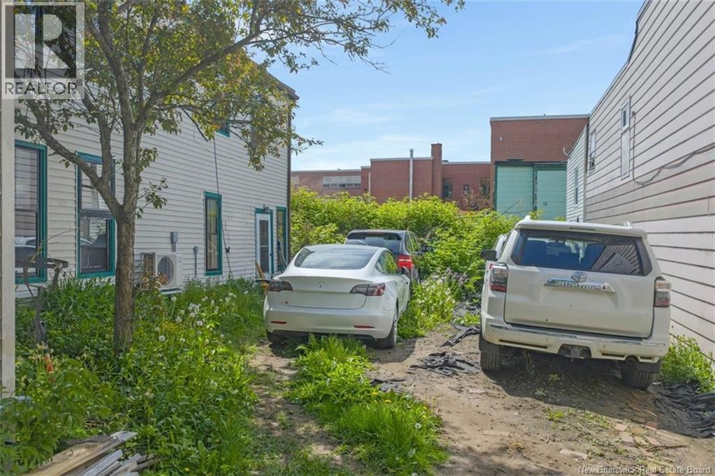 178 Queen Street Property Photo 25
