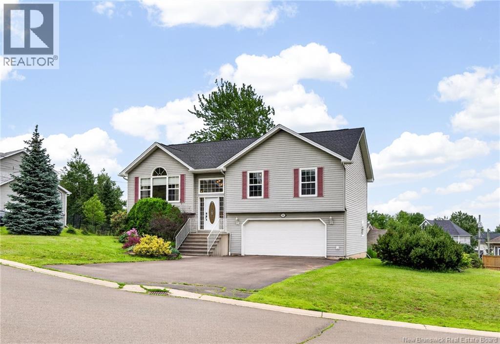 111 Meunier Property Photo 1