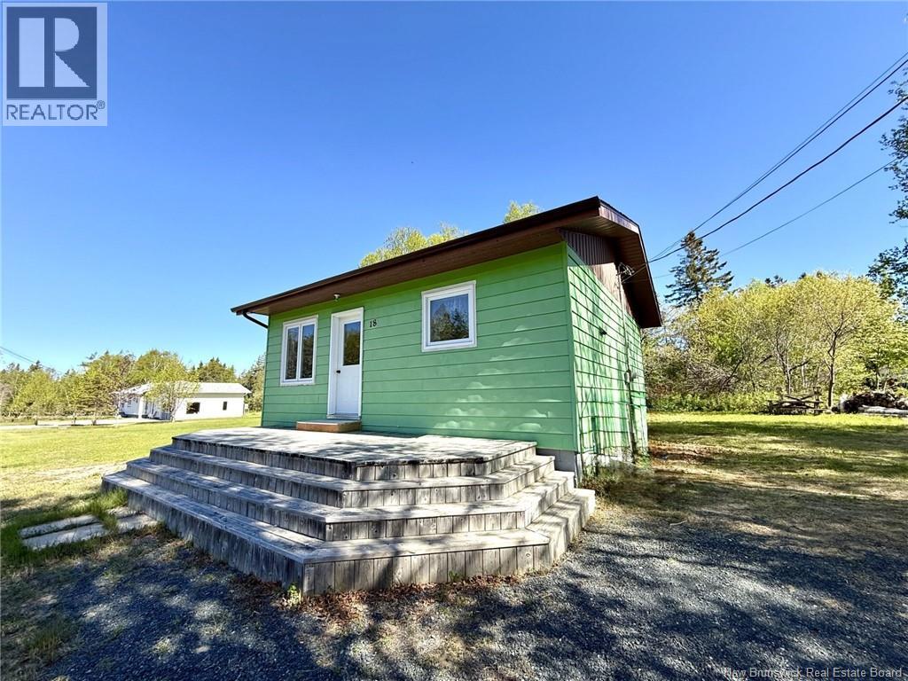 18 Allée De La Tour Property Photo 8