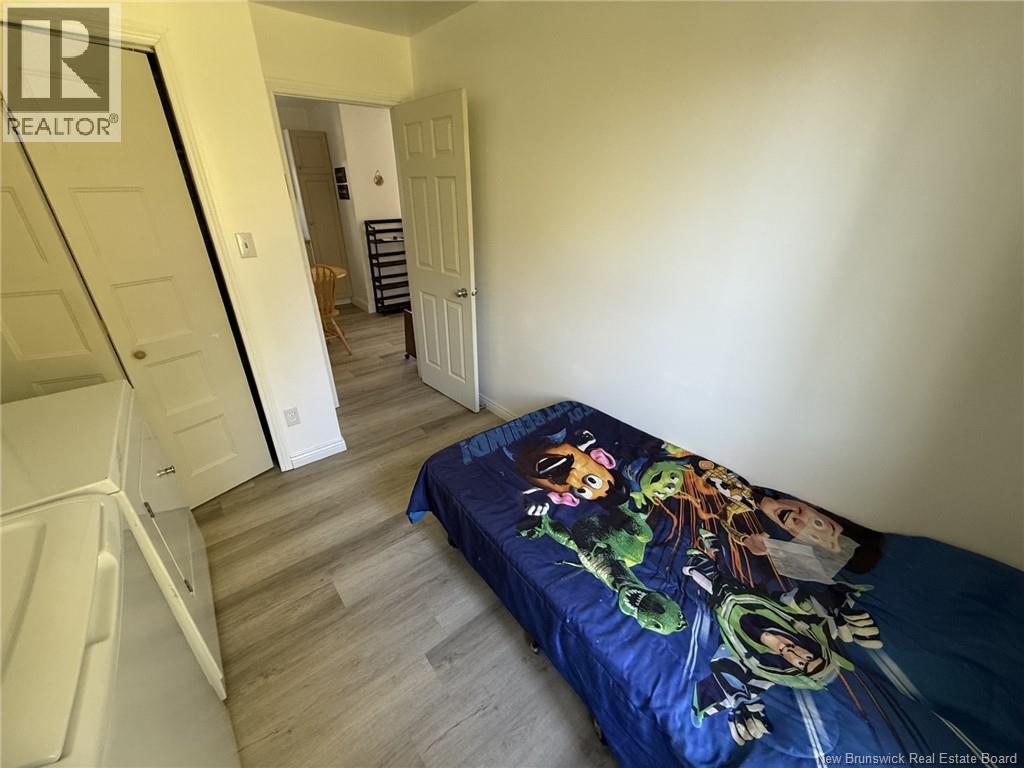 18 Allée De La Tour Property Photo 25