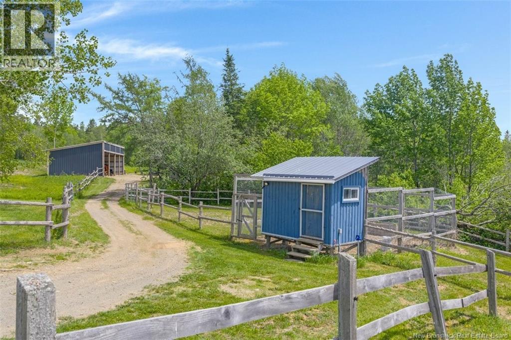 829 Wickham Bald Hill Road Property Photo 37