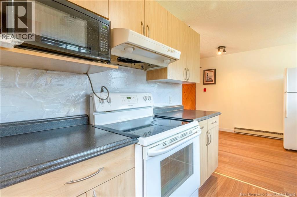 25 Centre Street Property Photo 3