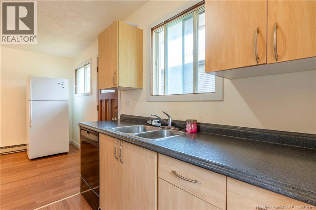 25 Centre Street Property Photo 4