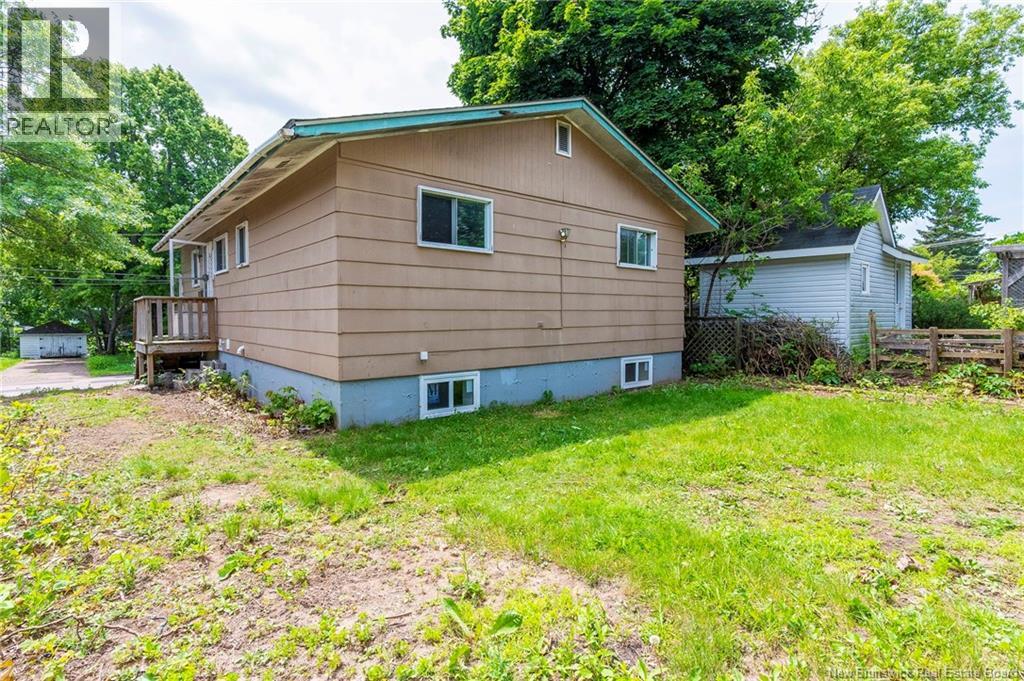 25 Centre Street Property Photo 21