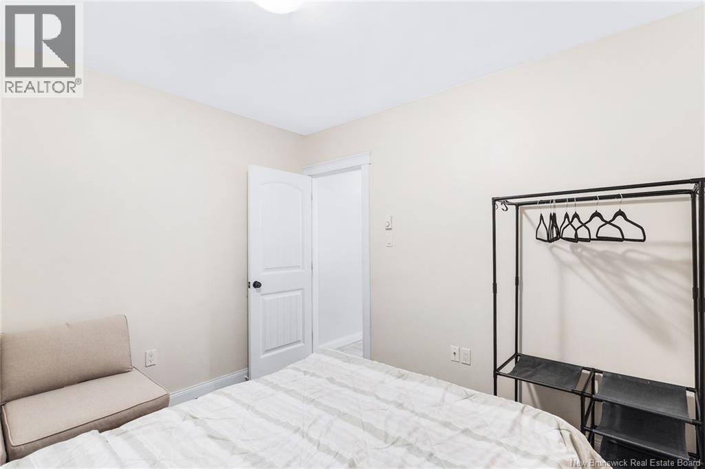 13 Harris Street Property Photo 33