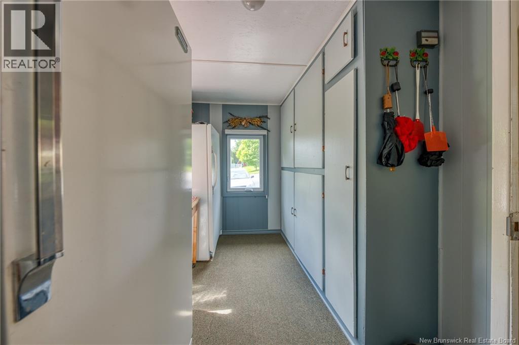 336 Portage Property Photo 24
