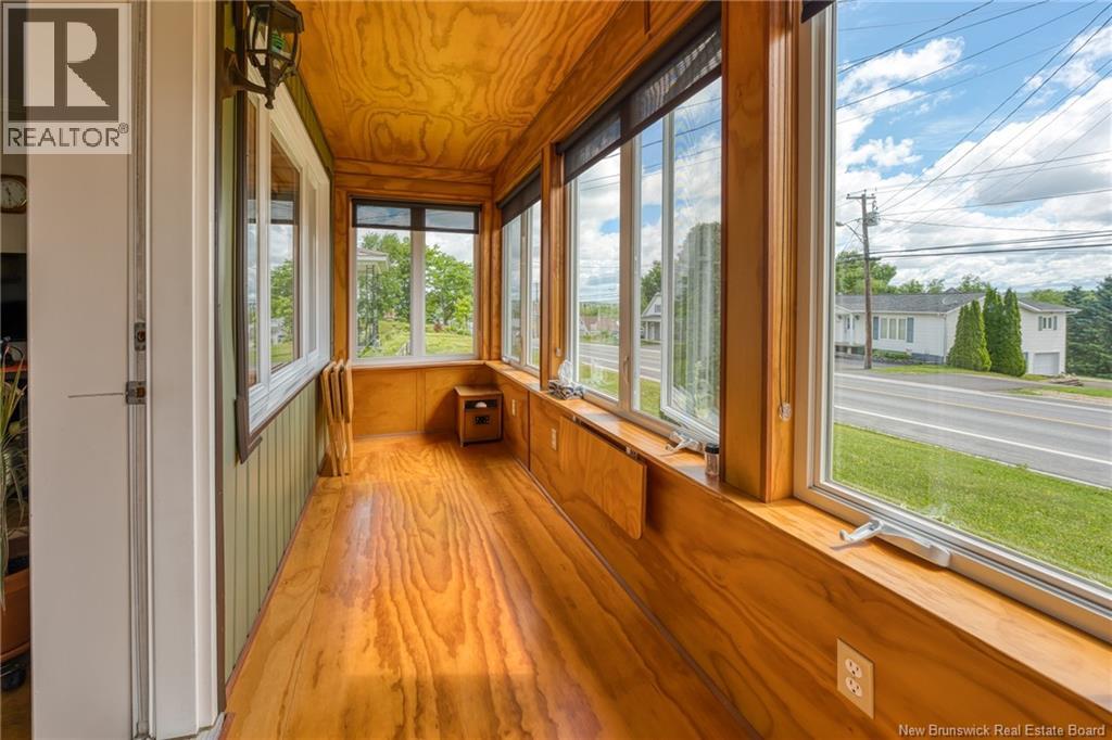 336 Portage Property Photo 32