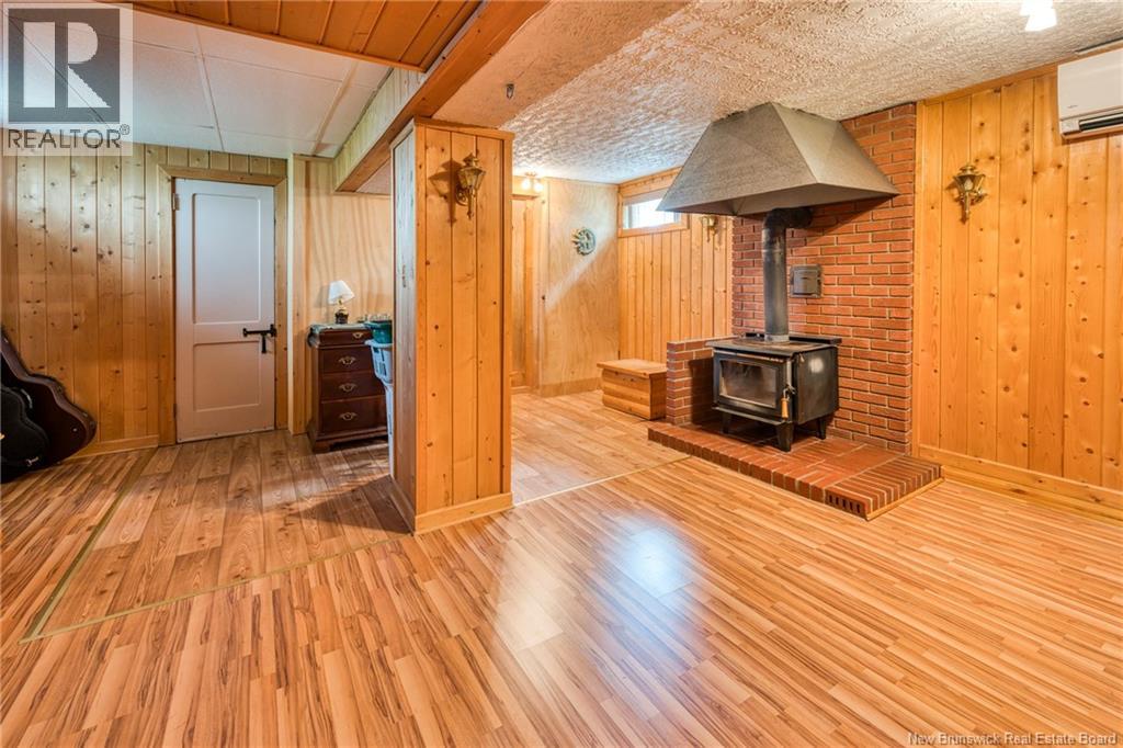336 Portage Property Photo 44
