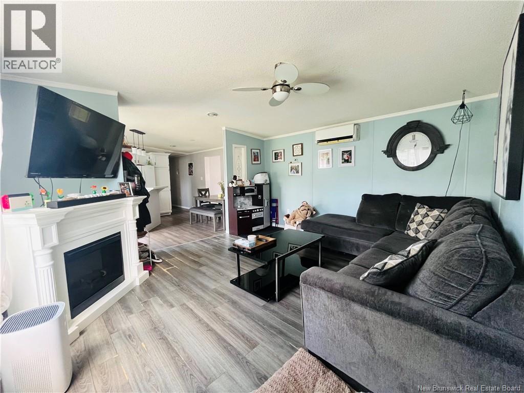 3 Cedar Crescent Property Photo 4