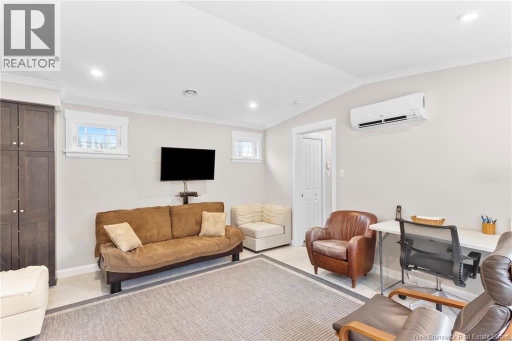 70 Birch Street Property Photo 17
