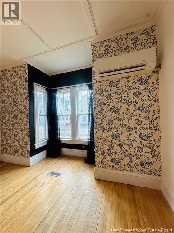 132 Broadway Street Property Photo 14