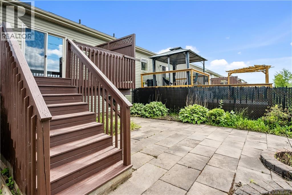 57 Clarendon Drive Property Photo 35