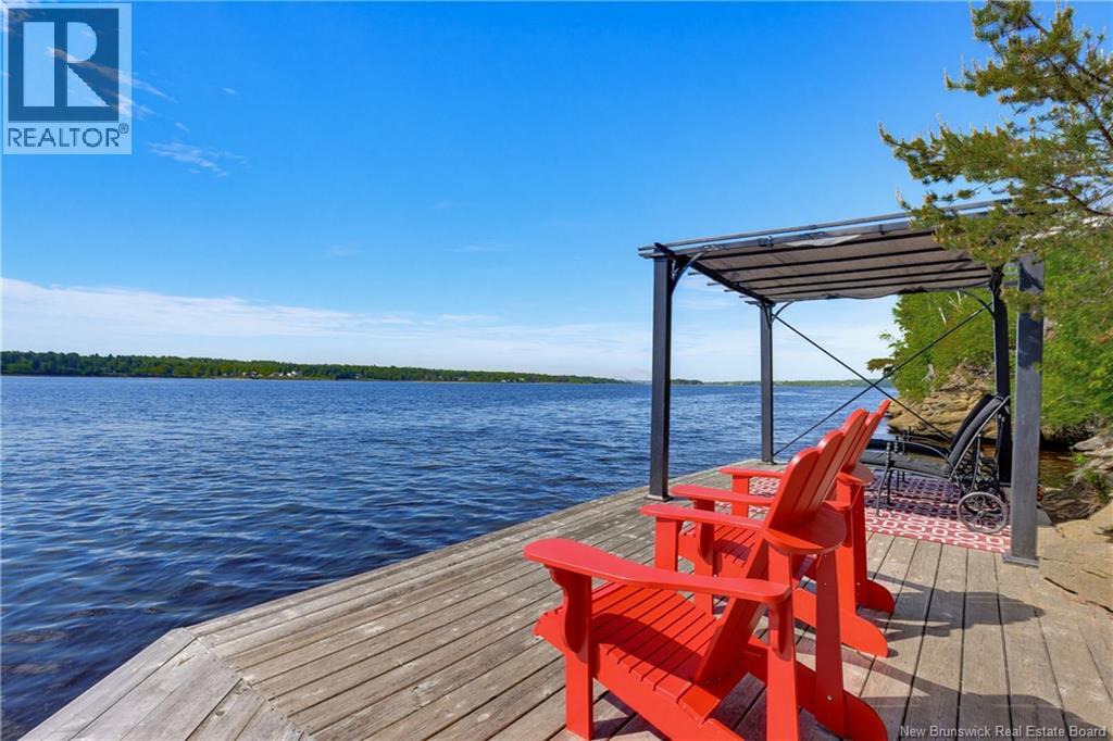 30 Rockcliff Boulevard Property Photo 44