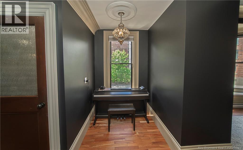 38 Duke Street Property Photo 29