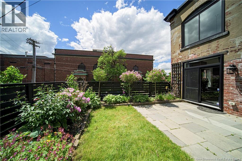 38 Duke Street Property Photo 43