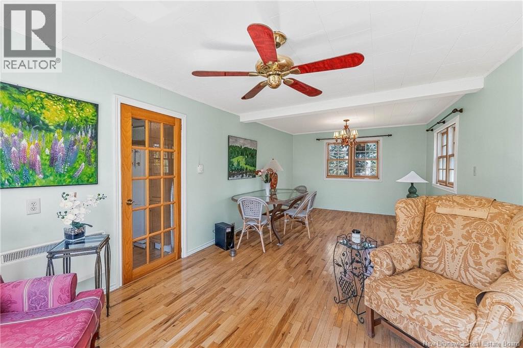709 Mowat Drive Property Photo 23