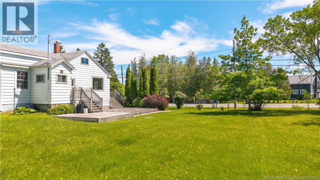 709 Mowat Drive Property Photo 33
