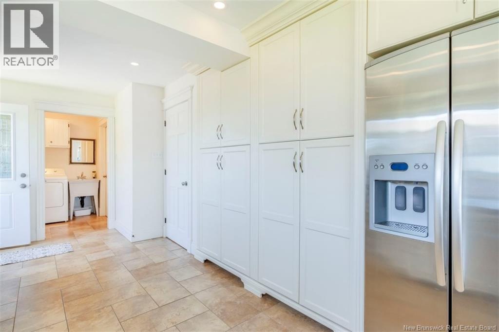 14 Aline Avenue Property Photo 12