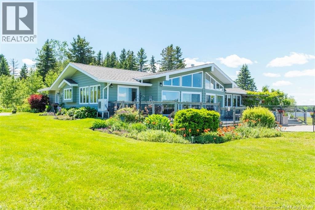 14 Aline Avenue Property Photo 30