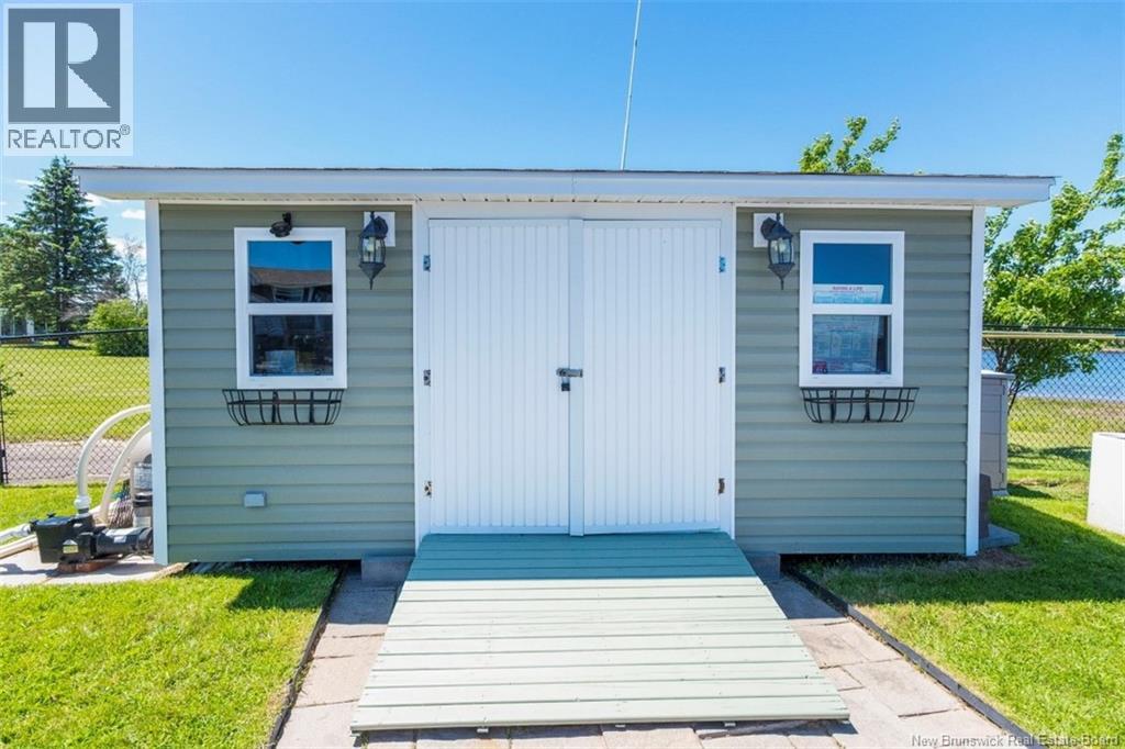 14 Aline Avenue Property Photo 35