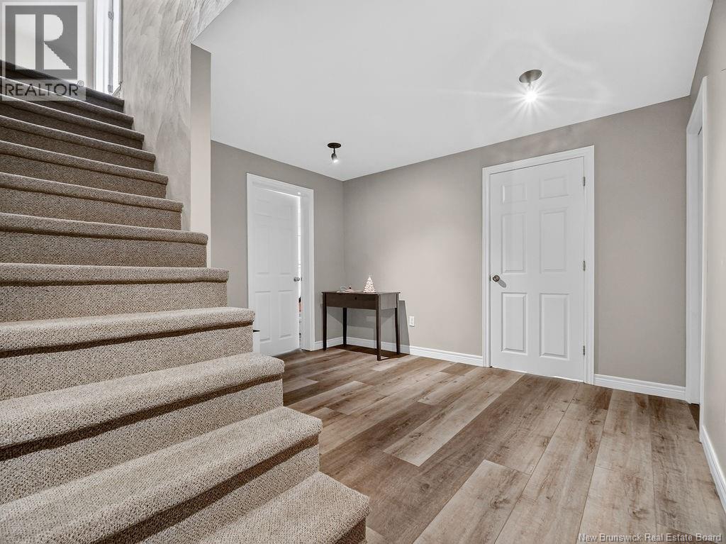 121 Cherrylawn Drive Property Photo 30