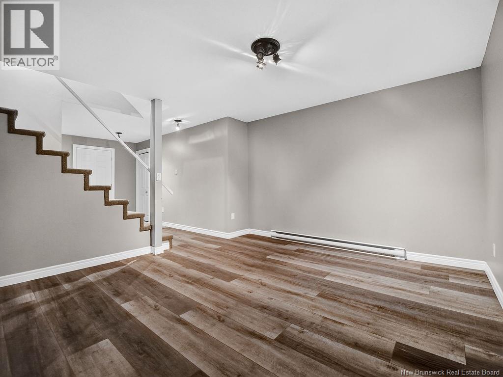 121 Cherrylawn Drive Property Photo 34