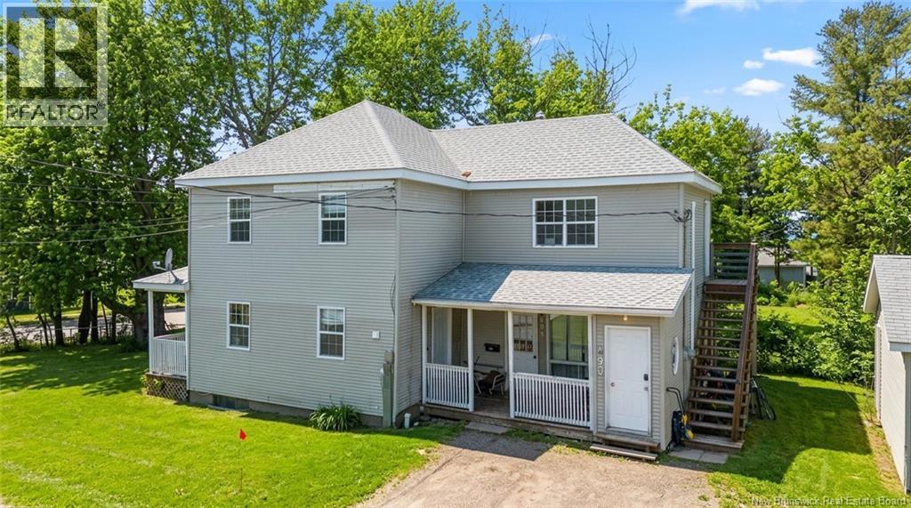 490 Golf Street Property Photo 1