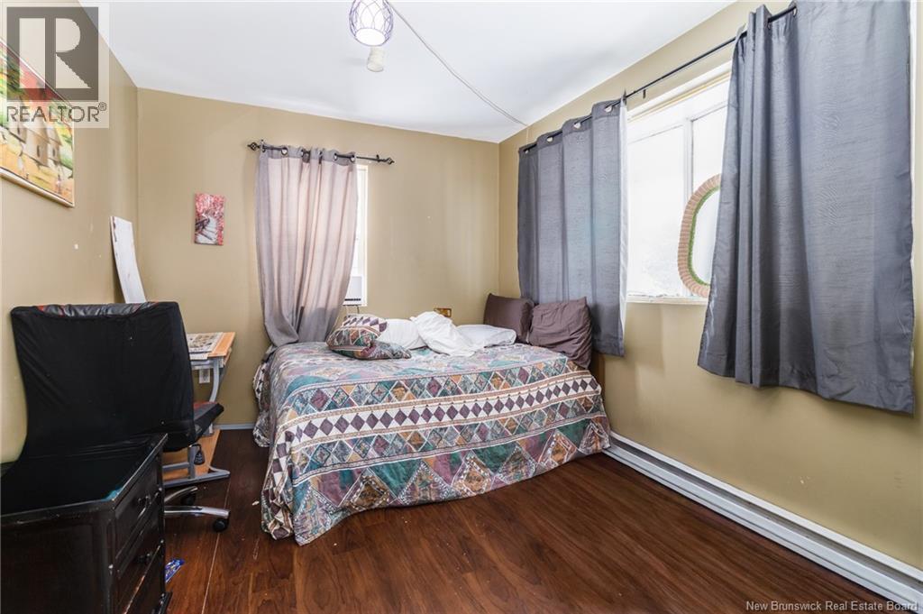 490 Golf Street Property Photo 15