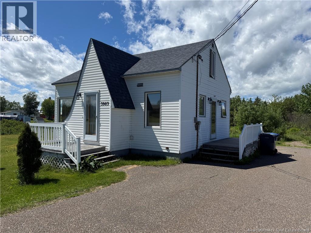 3983 Boulevard Des Fondateurs