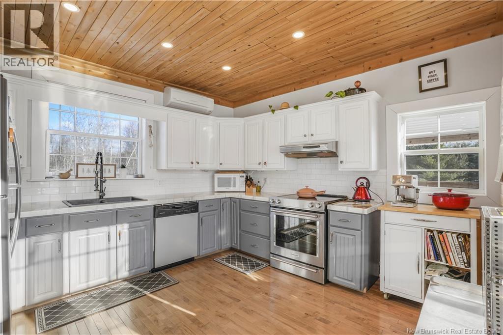 1322 148 Route Property Photo 3