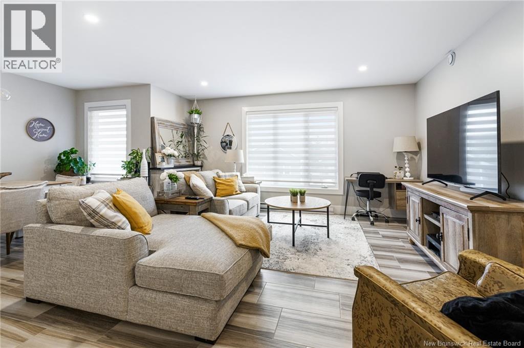 54 Donald Street Property Photo 35