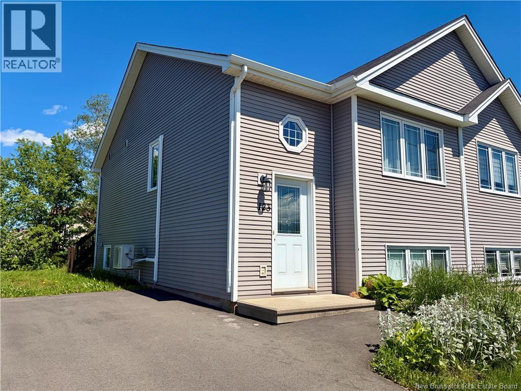 123 Gagnon Drive Property Photo 2