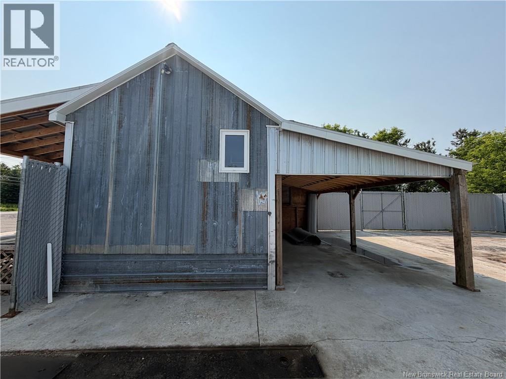 9799 Route 105 Property Photo 25