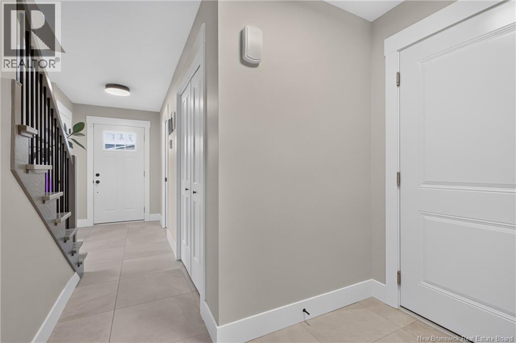 88 Macintosh Boulevard Property Photo 11