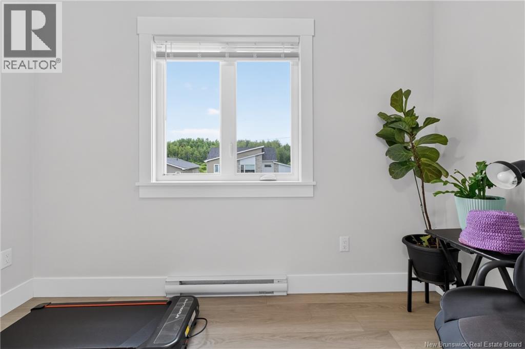 88 Macintosh Boulevard Property Photo 30