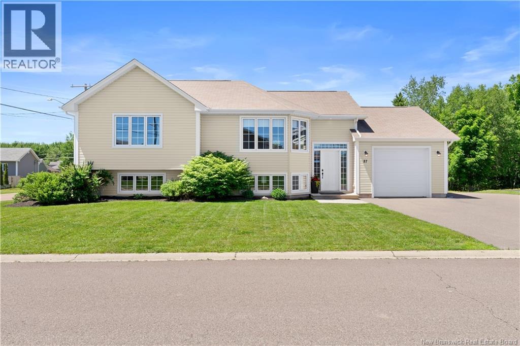 87 Manon Street Property Photo 1