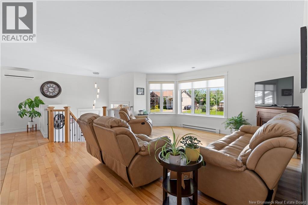 87 Manon Street Property Photo 12