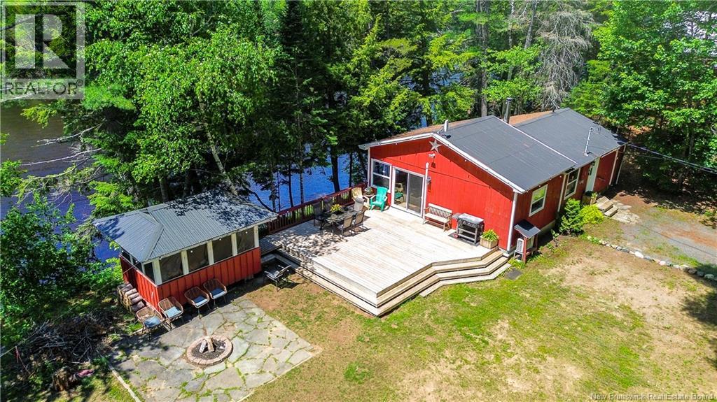 111 Camp Road Property Photo 1