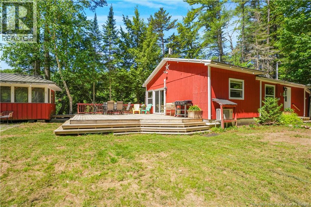 111 Camp Road Property Photo 2
