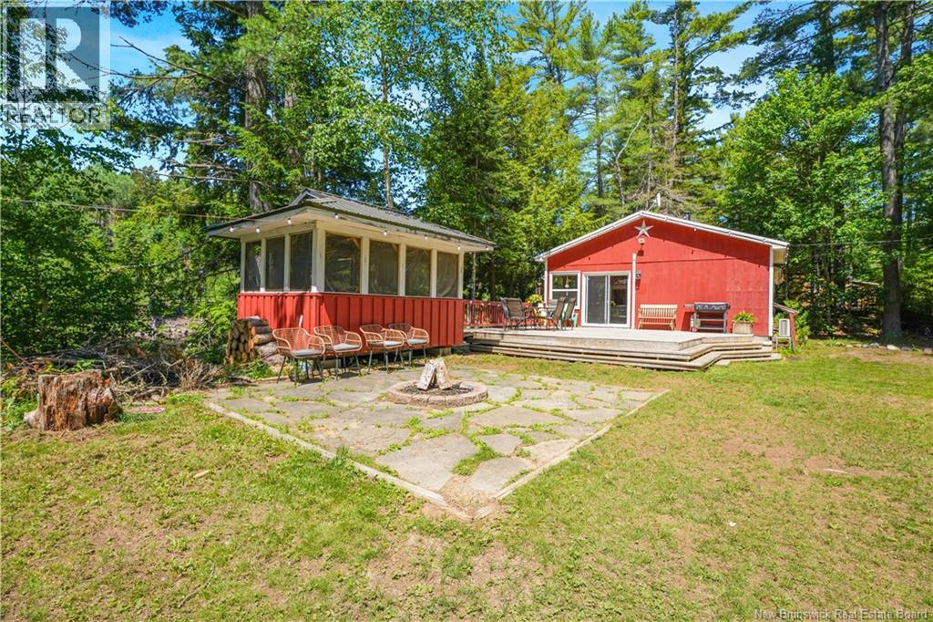 111 Camp Road Property Photo 3
