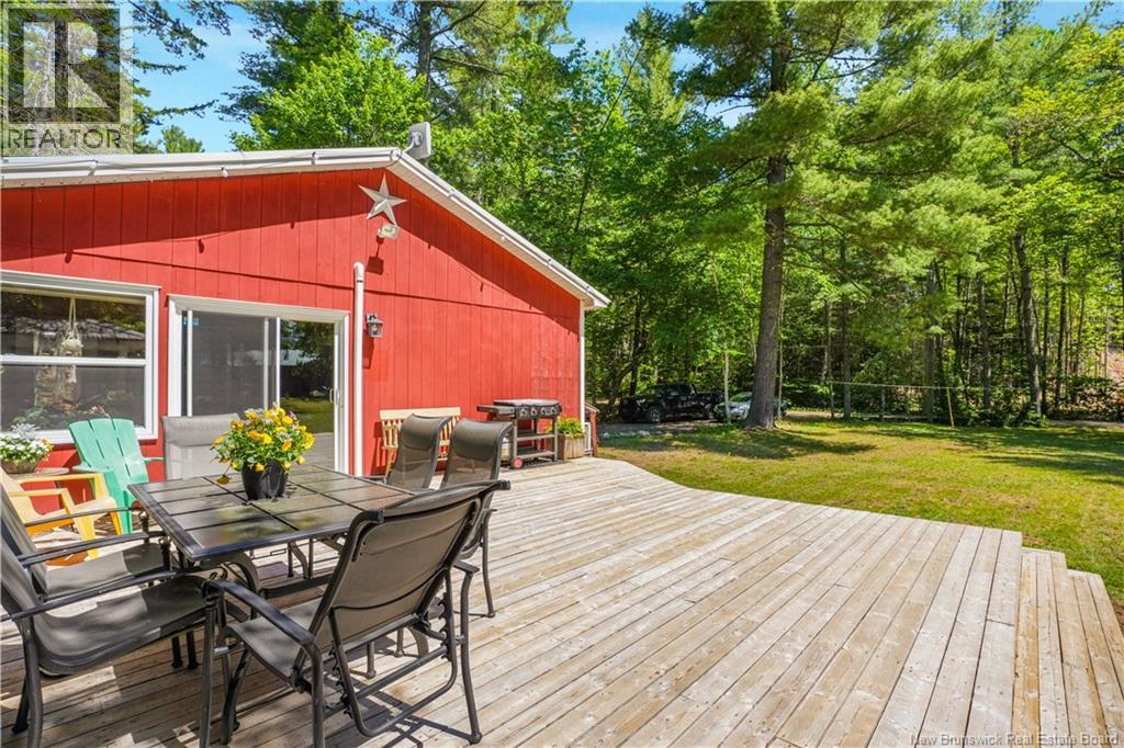 111 Camp Road Property Photo 4
